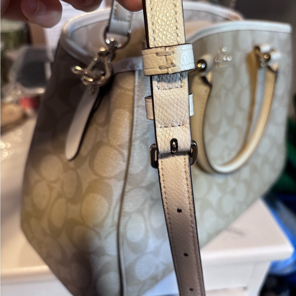 Coach Beige Signature Satchel - Picture 7 of 9